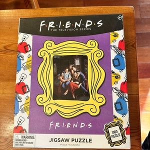 FRIENDS the television series 1000pc Jigsaw Puzzle NIB SEALED